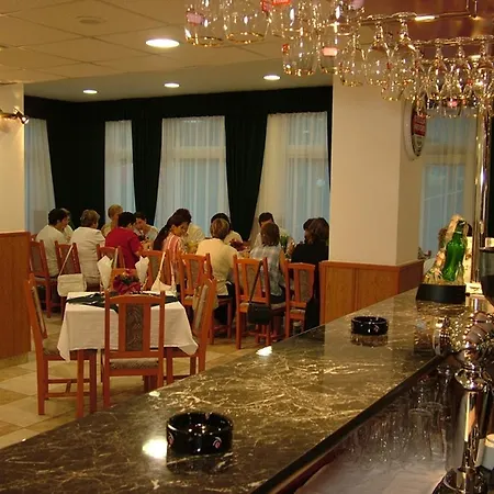 Pontis Hotel Biatorbágy